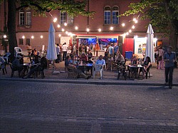 070526TourEucor07_remue053.jpg