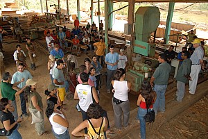070921_147amazonia.JPG