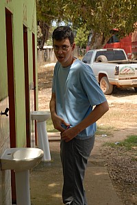 070921_210amazonia.JPG