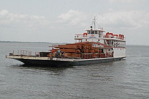 070925_071amazonia.JPG