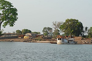 070925_100amazonia.JPG