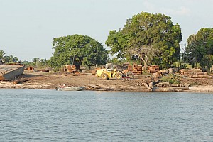 070925_116amazonia.JPG