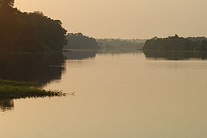 070926_071amazonia.JPG